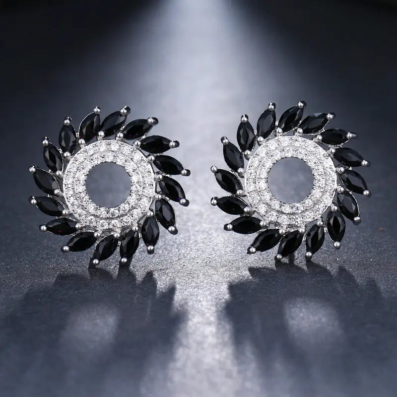 Bride's Zircon Earrings Women Luxury Dinner Gift null