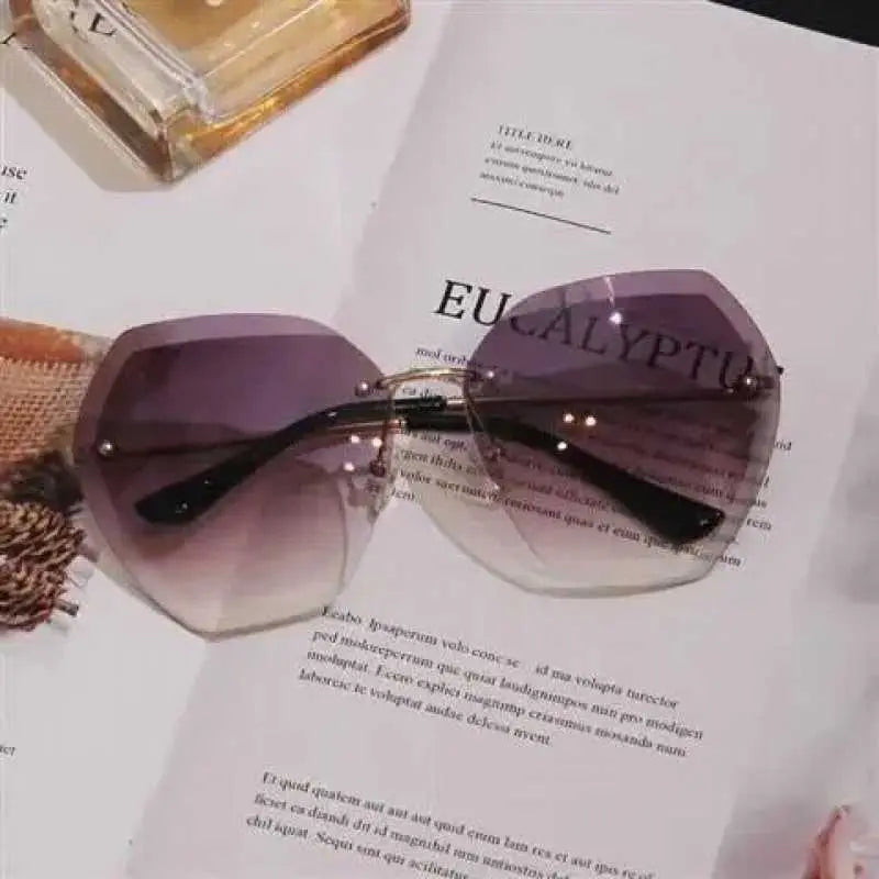 Diamond-Studded Sunglasses Women Anti-Sunglasses Women Fashion Round Face Driving Travel Glasses Korean Trend - Nadastore womens fashion