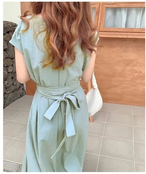 Loose and slimming long dresses null