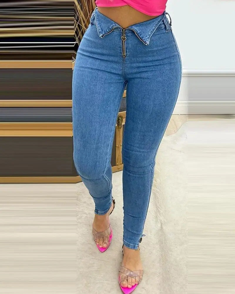 Fashion casual jeans with jeans null