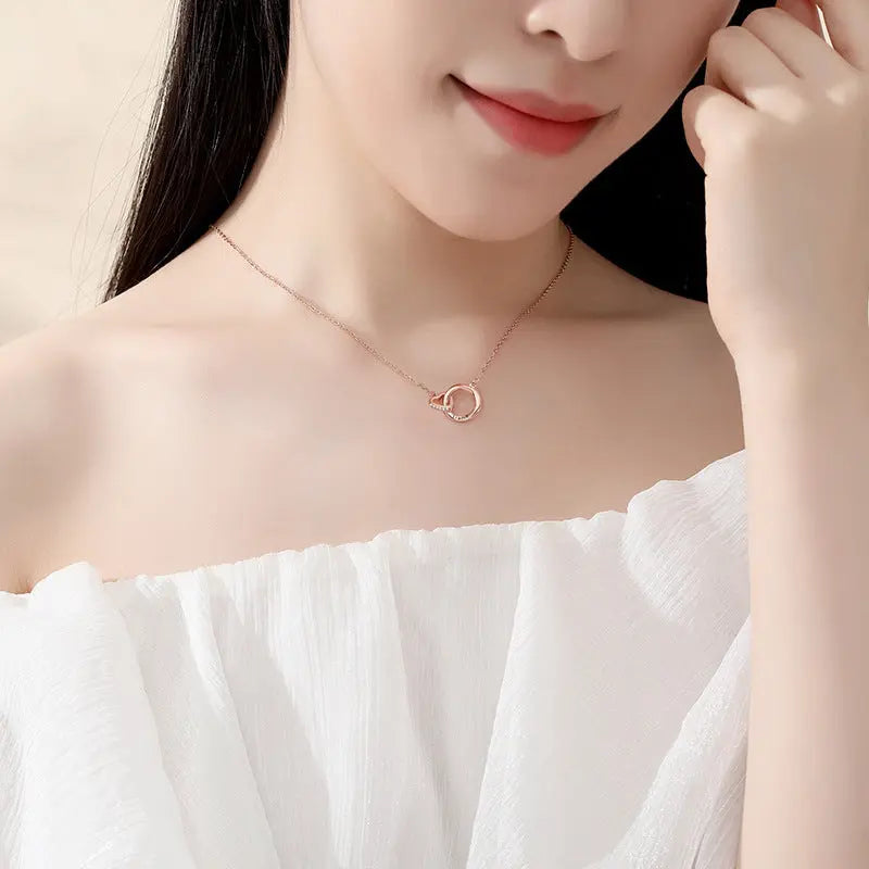 High Quality Pendant With Accessories Love Necklace For Women null