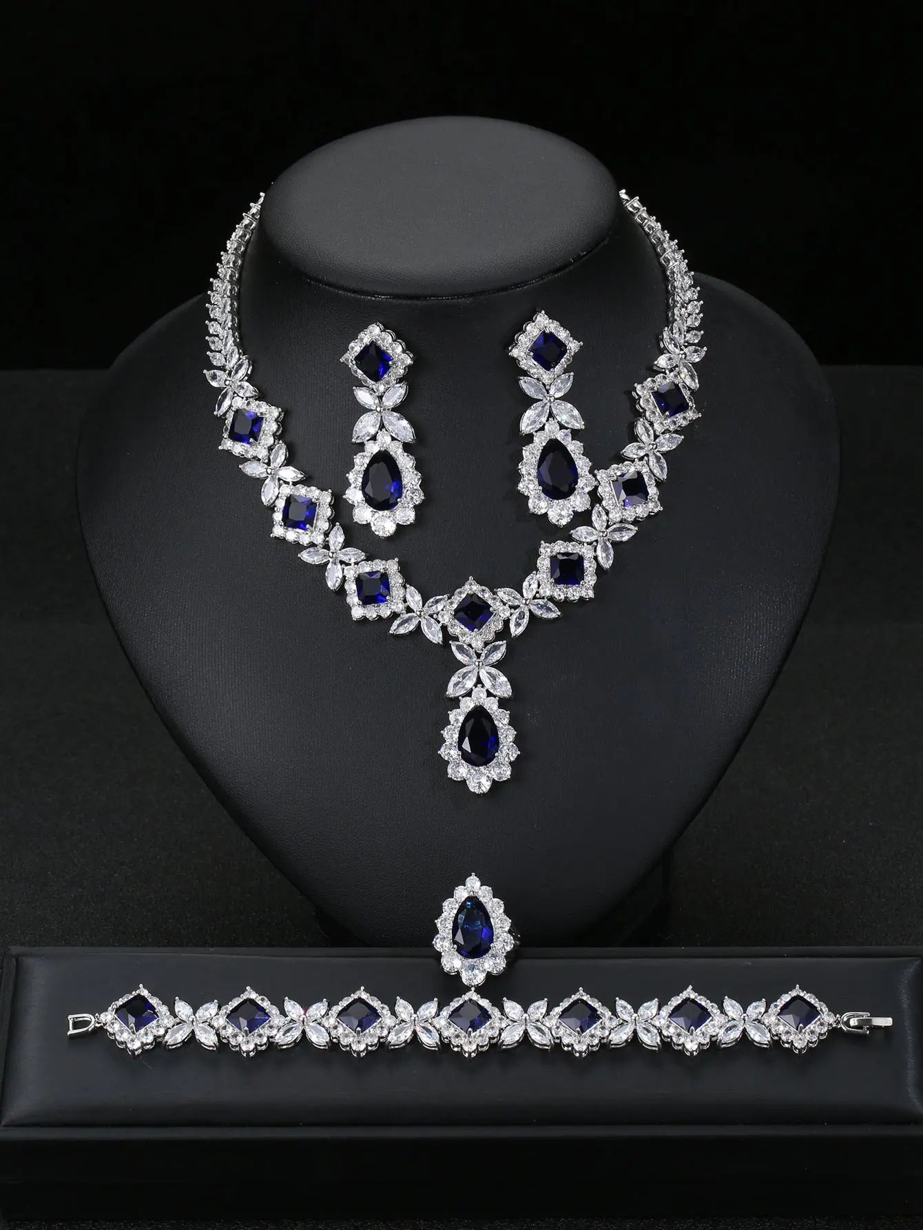 European And American Luxury Zircon Necklace Earring Bracelet Ring Suit null