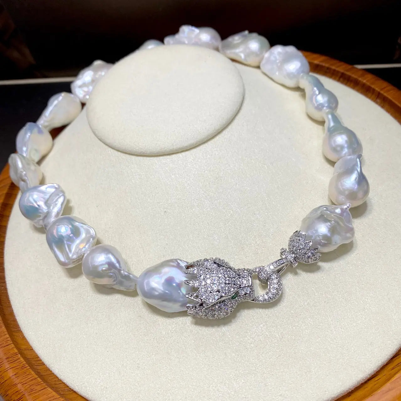 Natural Large Particle Baroque Freshwater Pearl Necklace For Women null