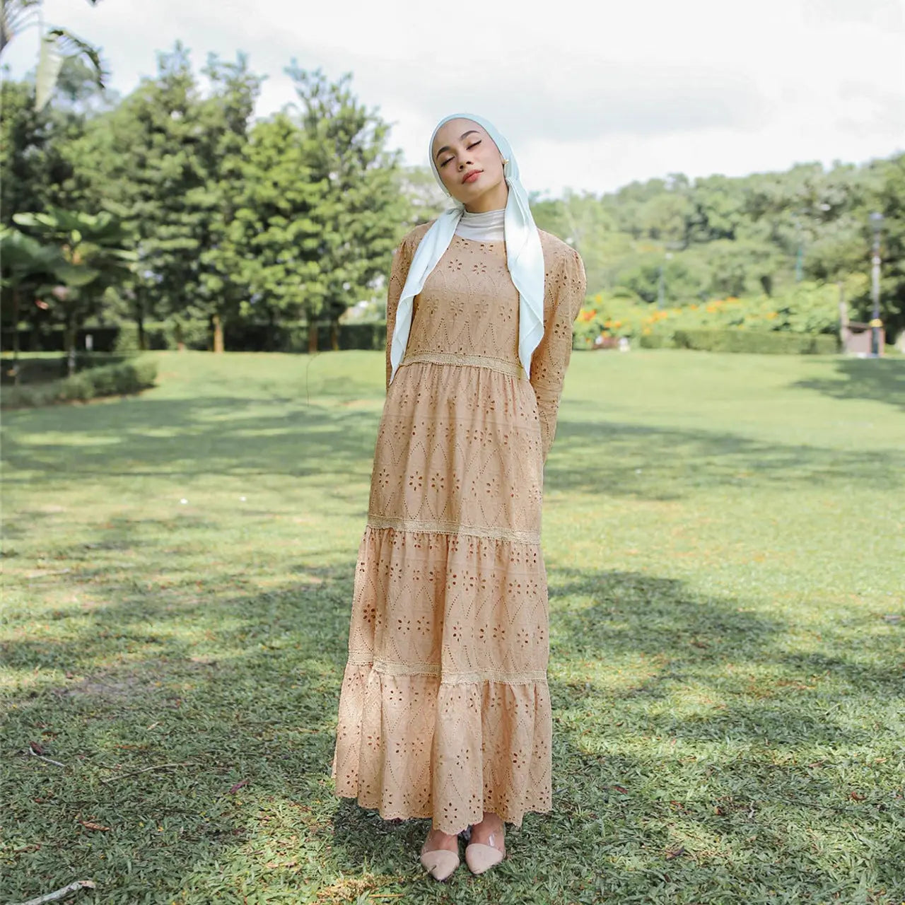 Muslim Malaysia Indonesia Hollow Lace Dress null