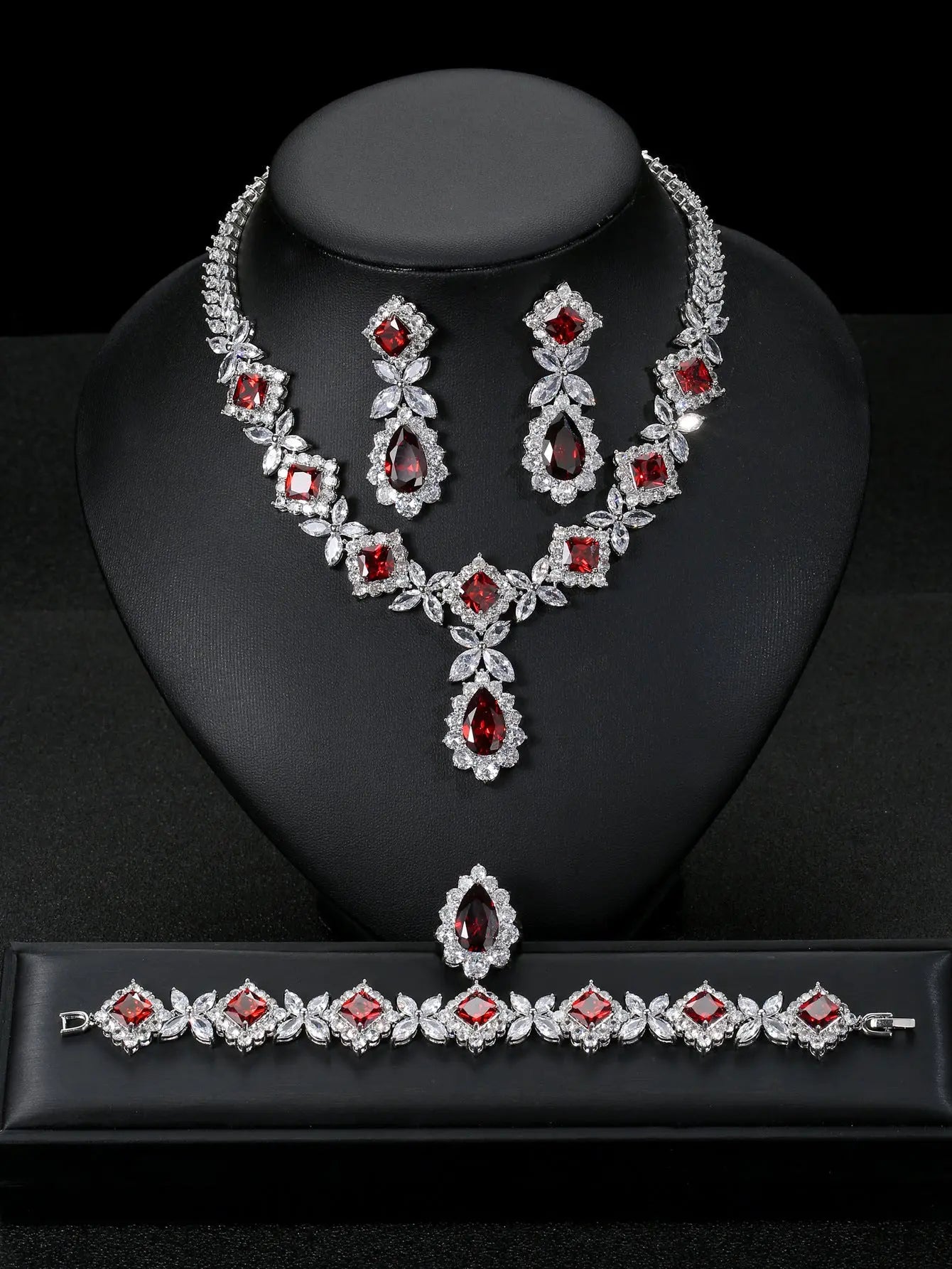 European And American Luxury Zircon Necklace Earring Bracelet Ring Suit null