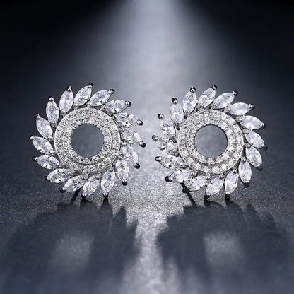 Bride's Zircon Earrings Women Luxury Dinner Gift null