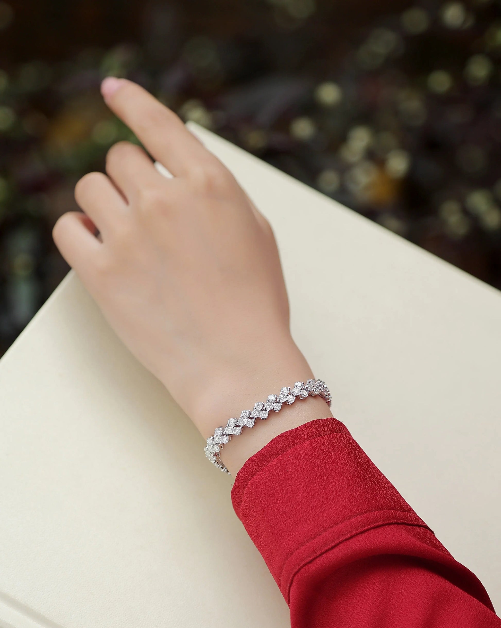 Kanong Luxury Fashion Mossan Diamond S925 Silver Bracelet null