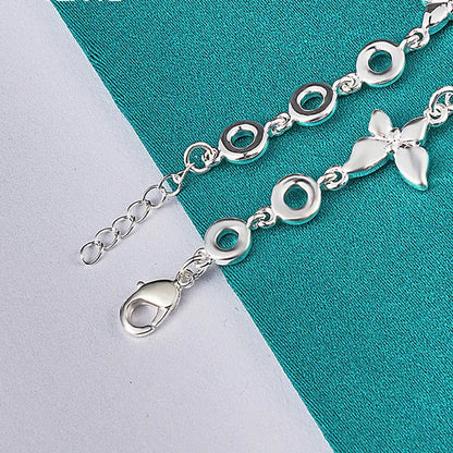 Retro Light Luxury Hollow Butterfly Bracelet null