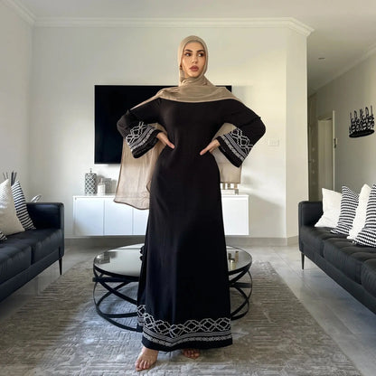 Women's Embroidery Fashion Personality Muslim Dress null